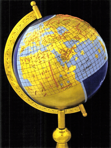 نمودج الكرة الأرضية مرسومة عليها خريطة المؤمون