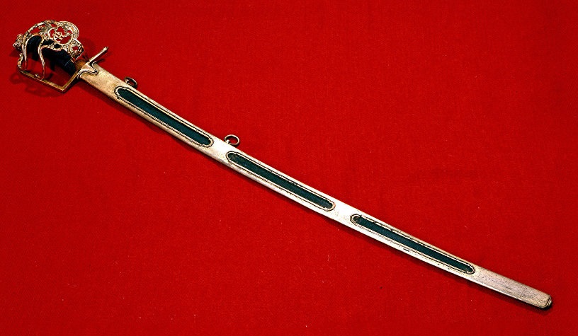 السيف الدمشقي.jpg