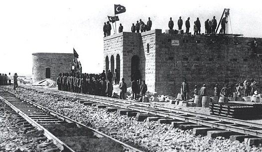 ثاني خطوط سكك حديد